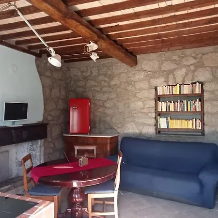 Tana Dello Sciamano Holiday home *